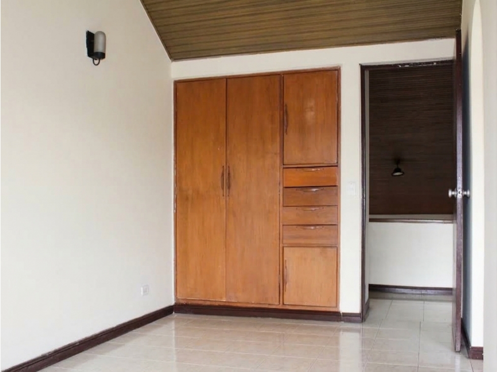 Casa en venta en Colina Campestre, Bogotá · foto 11 de 21