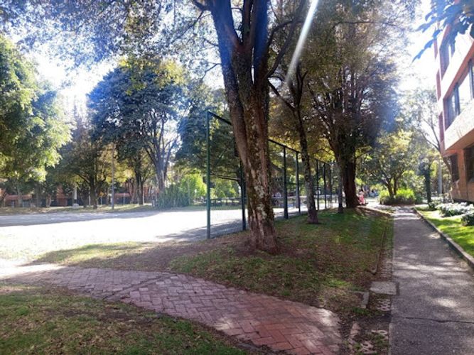 Apartamento en venta en Santa Barbara, Bogotá · foto 9 de 16
