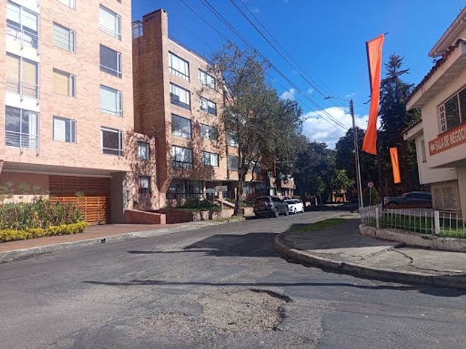 Apartamento en venta en Santa Barbara, Bogotá · foto 14 de 16