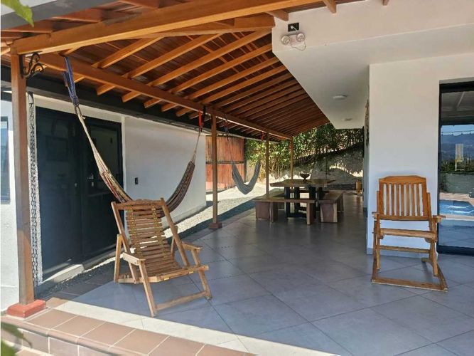 Finca en arriendo en Las Antillas, Envigado, 300 m² · foto 5 de 24