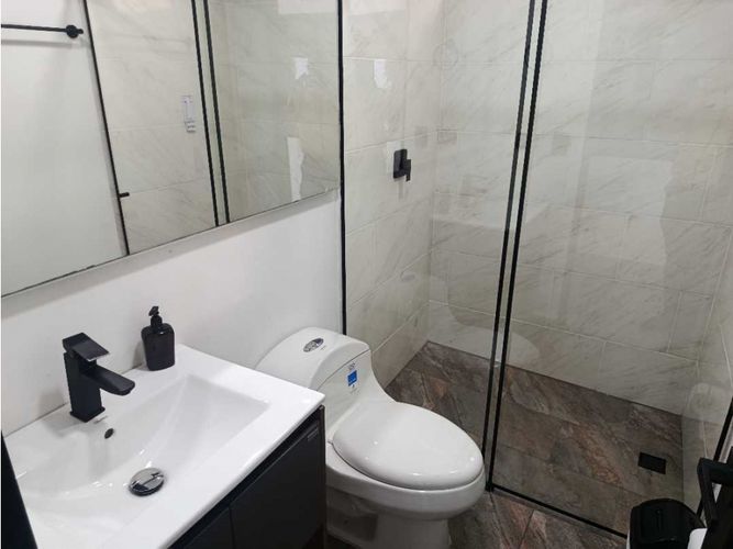 Finca en arriendo en Las Antillas, Envigado, 300 m² · foto 16 de 24
