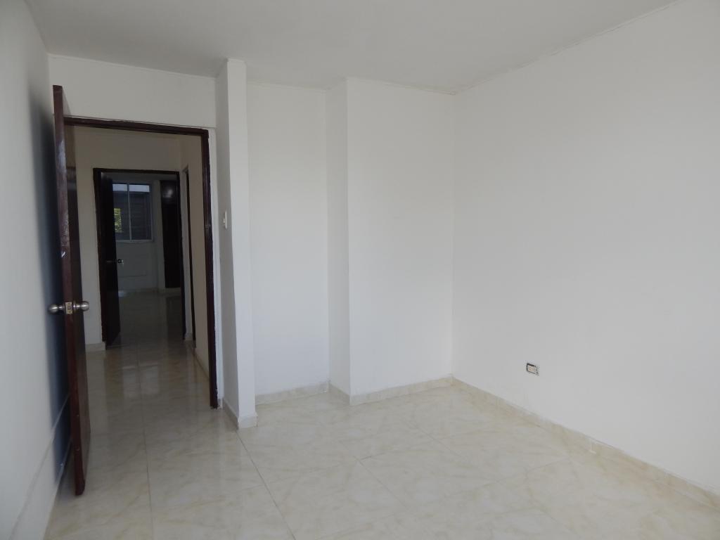 Apartamento en venta en El Bosque, Cartagena · foto 5 de 13