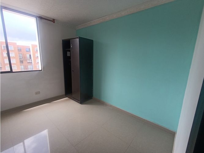 Apartamento de 3 alcobas en venta en Conjunto Residencial Prados Reserva De Madrid, Madrid, 55 m² · foto 14 de 24