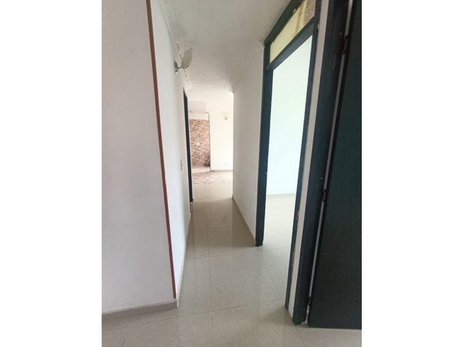 Apartamento de 3 alcobas en venta en Conjunto Residencial Prados Reserva De Madrid, Madrid, 55 m² · foto 16 de 24
