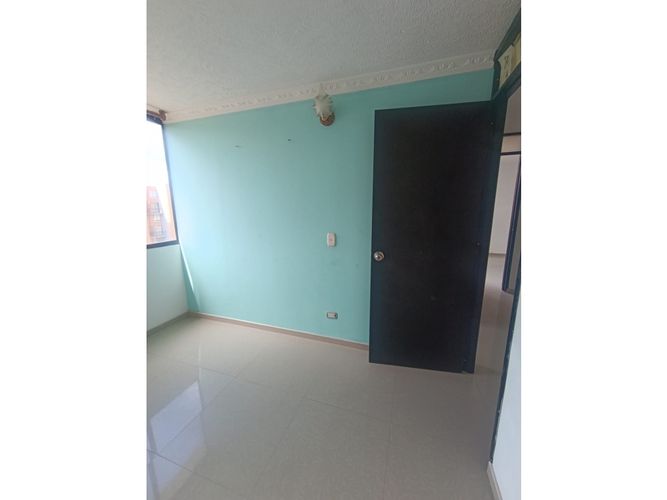 Apartamento de 3 alcobas en venta en Conjunto Residencial Prados Reserva De Madrid, Madrid, 55 m² · foto 19 de 24