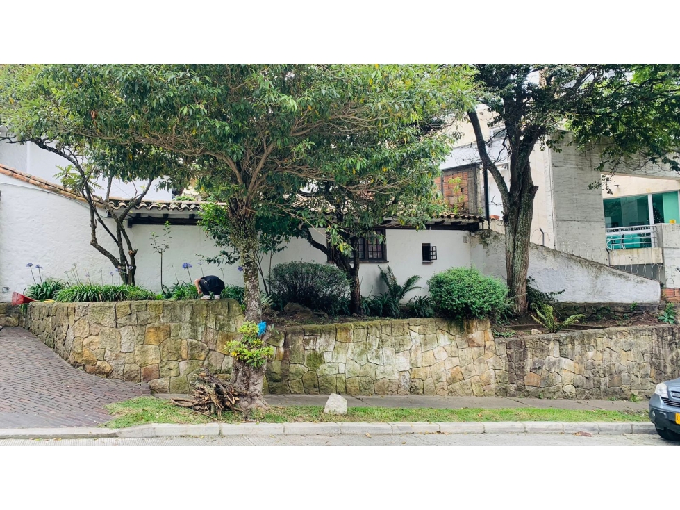 Casa en venta en El Refugio, Bogotá · foto 6 de 24