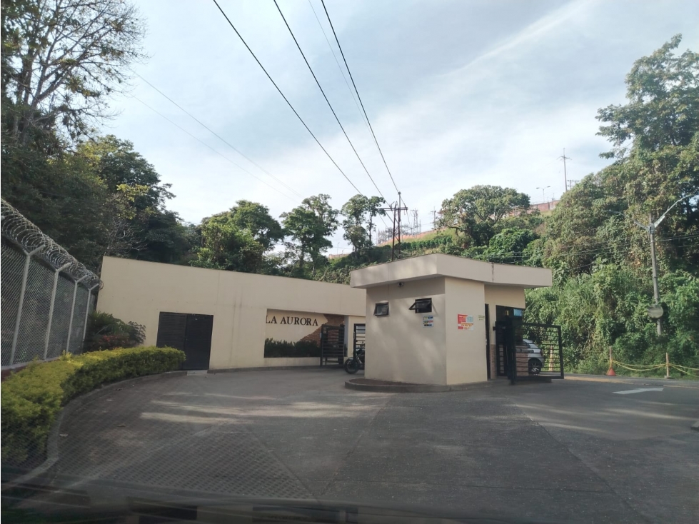 Apartamento en venta en Popular Modelo, Pereira · foto 2 de 24