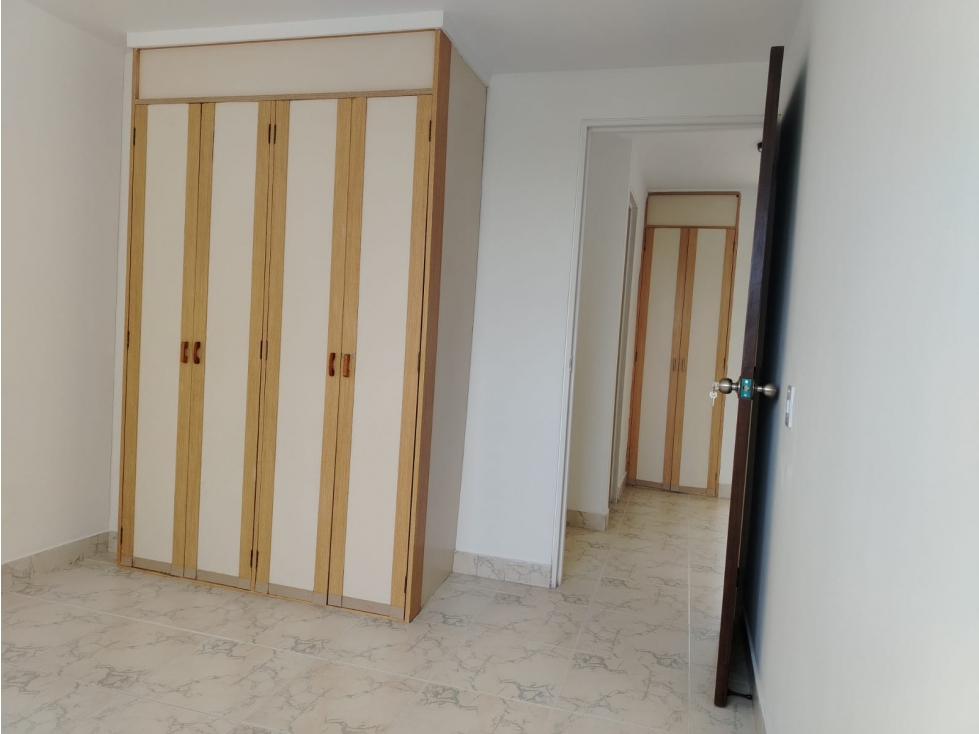Apartamento en venta en Popular Modelo, Pereira · foto 8 de 24