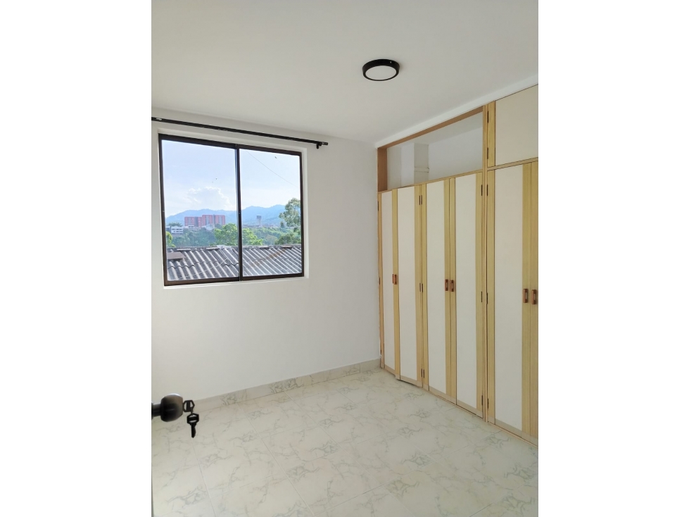 Apartamento en venta en Popular Modelo, Pereira · foto 11 de 24