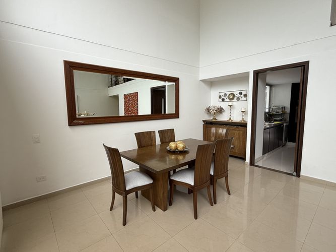 Casa de 4 alcobas en venta en Cerro Azul Del Vergel, Ibagué, 285 m² · foto 9 de 24