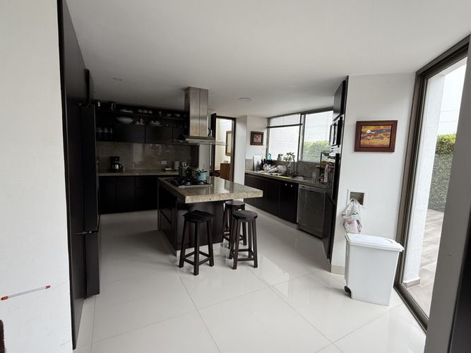 Casa de 4 alcobas en venta en Cerro Azul Del Vergel, Ibagué, 285 m² · foto 10 de 24