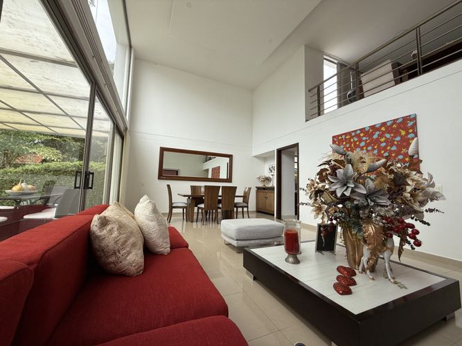 Casa de 4 alcobas en venta en Cerro Azul Del Vergel, Ibagué, 285 m² · foto 14 de 24