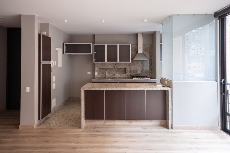 Apartamento de 2 alcobas en venta en Chico Norte, Bogotá, 85 m² · foto 3 de 23