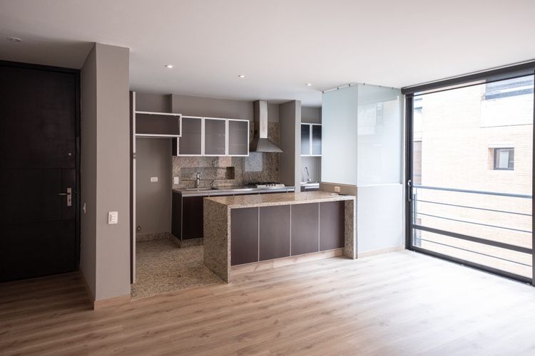 Apartamento de 2 alcobas en venta en Chico Norte, Bogotá, 85 m² · foto 4 de 23