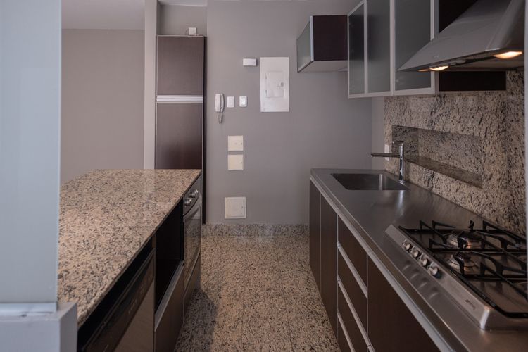Apartamento de 2 alcobas en venta en Chico Norte, Bogotá, 85 m² · foto 9 de 23
