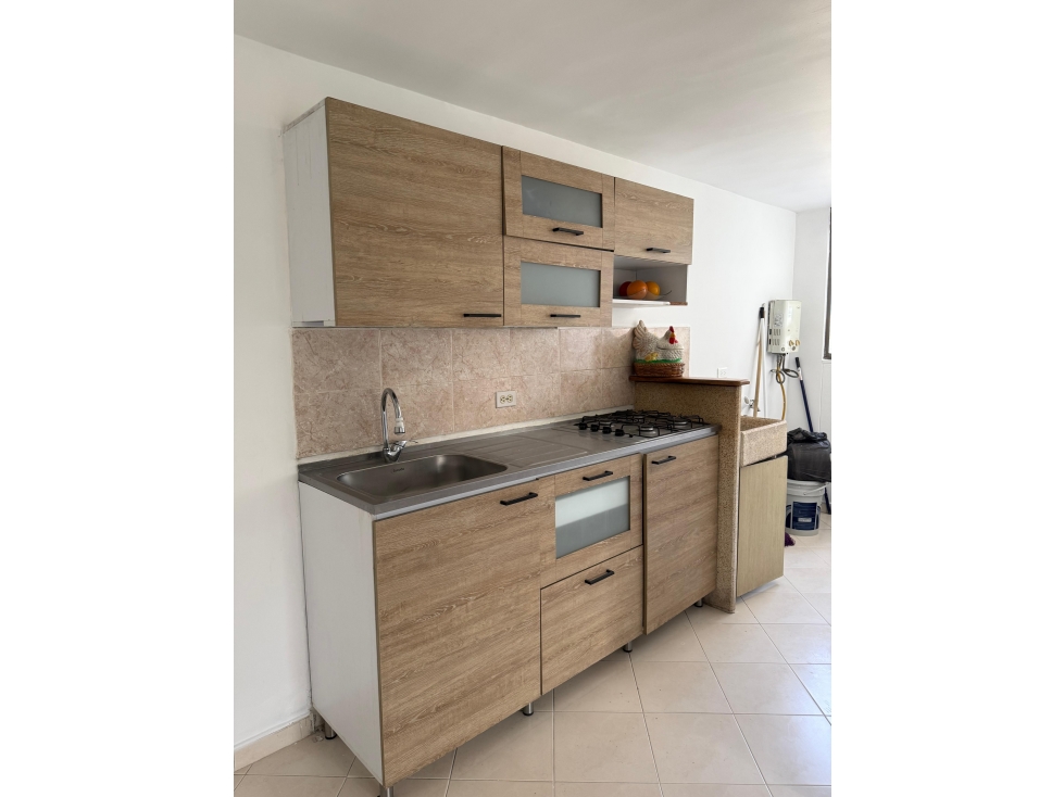 Apartamento en venta en Los Colores, Medellín · foto 2 de 17
