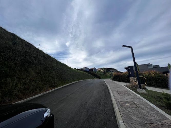 Lote en venta en Loma Del Esmeraldal, Envigado, 1897 m² · foto 9 de 9
