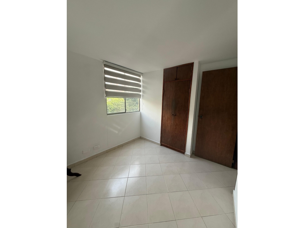 Apartamento en venta en Los Colores, Medellín · foto 10 de 17