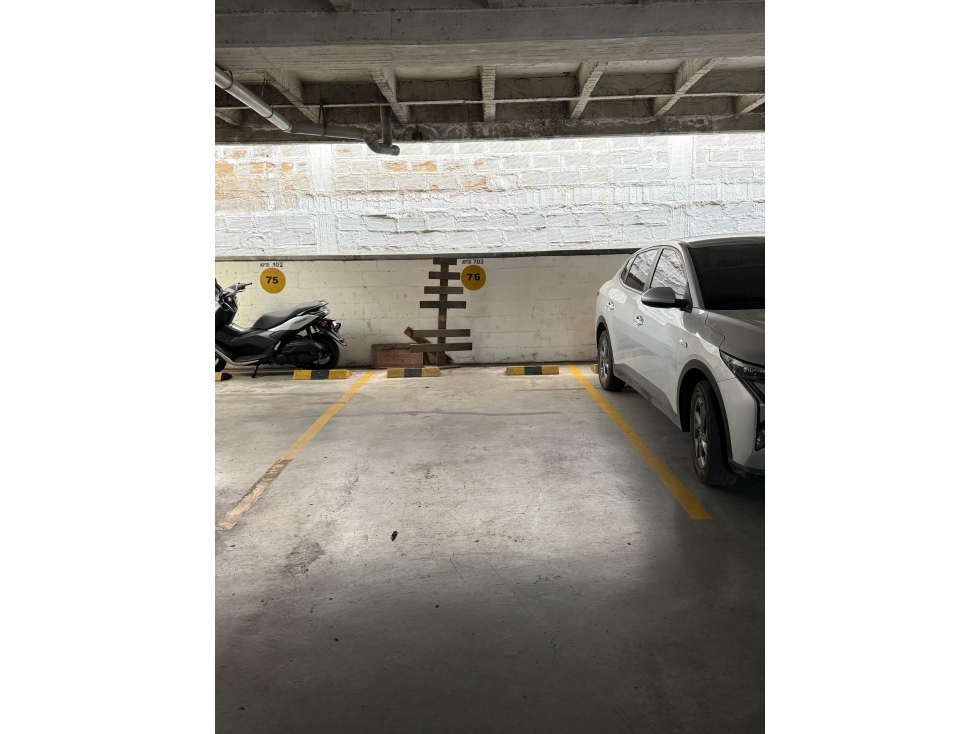 Apartamento en venta en Los Colores, Medellín · foto 17 de 17