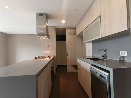 Apartamento de 2 alcobas en arriendo en Vía Las Palmas, Medellín, 91 m² · foto 2 de 22