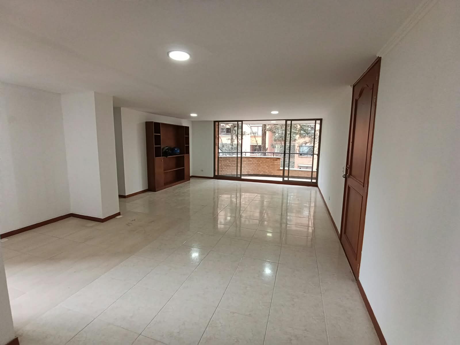 Apartamento en arriendo en El Poblado, Medellín · foto 7 de 17
