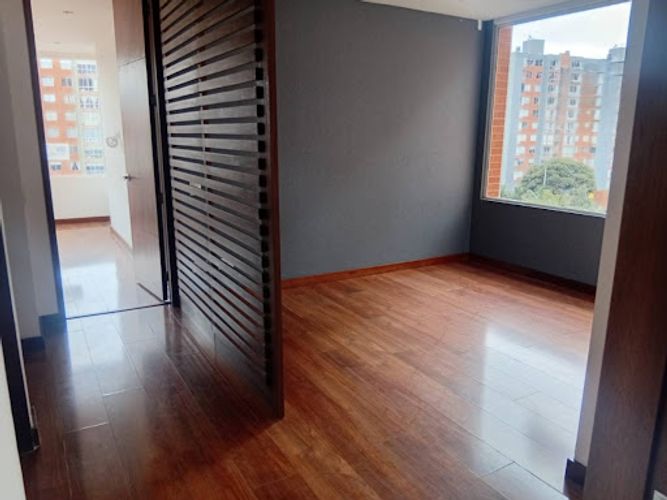 Apartamento de 3 alcobas en venta en La Felicidad, Bogotá, 140 m² · foto 8 de 17