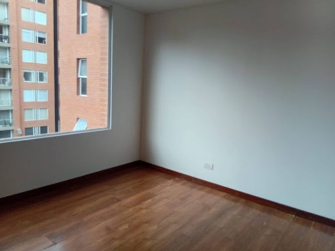 Apartamento de 3 alcobas en venta en La Felicidad, Bogotá, 140 m² · foto 10 de 17