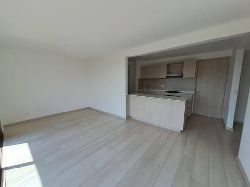 Apartamento de 2 alcobas en venta en Rionegro, 66 m² · foto 1 de 15