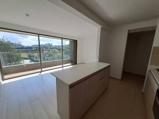 Apartamento de 2 alcobas en venta en Rionegro, 66 m² · foto 3 de 15