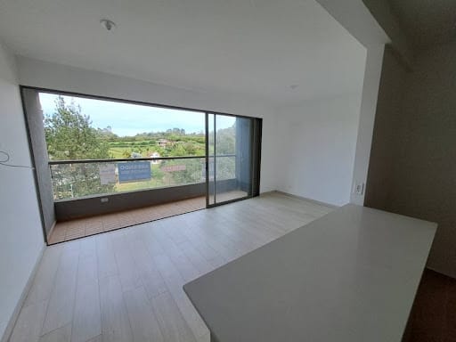 Apartamento de 2 alcobas en venta en Rionegro, 66 m² · foto 4 de 13