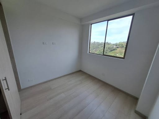 Apartamento de 2 alcobas en venta en Rionegro, 66 m² · foto 10 de 13