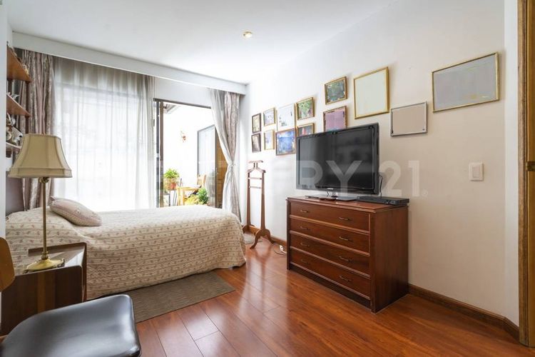 Apartamento en venta en Navarra, Bogotá · foto 7 de 17