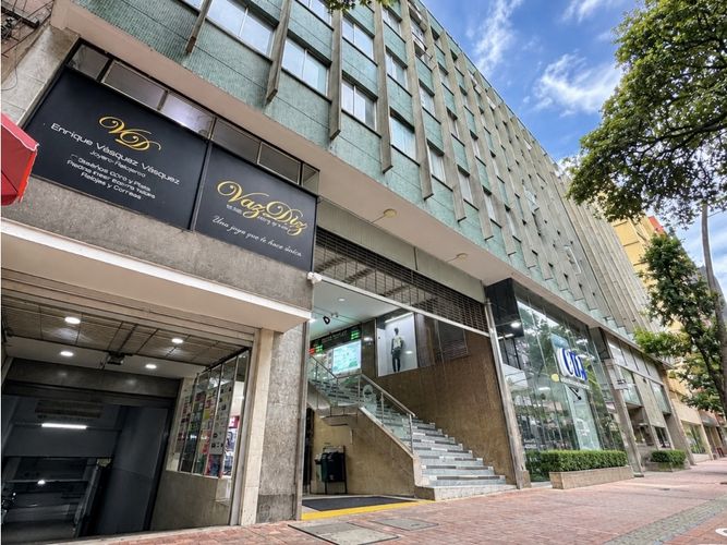 Oficina en venta en Centro, Bucaramanga, 32 m² · foto 2 de 15