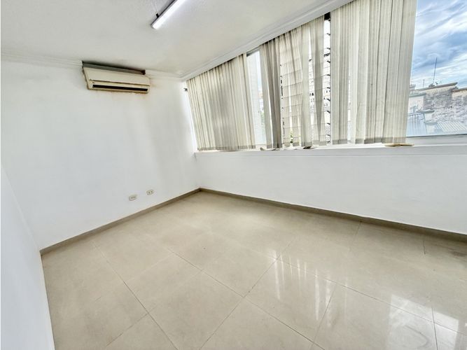 Oficina en venta en Centro, Bucaramanga, 32 m² · foto 9 de 15