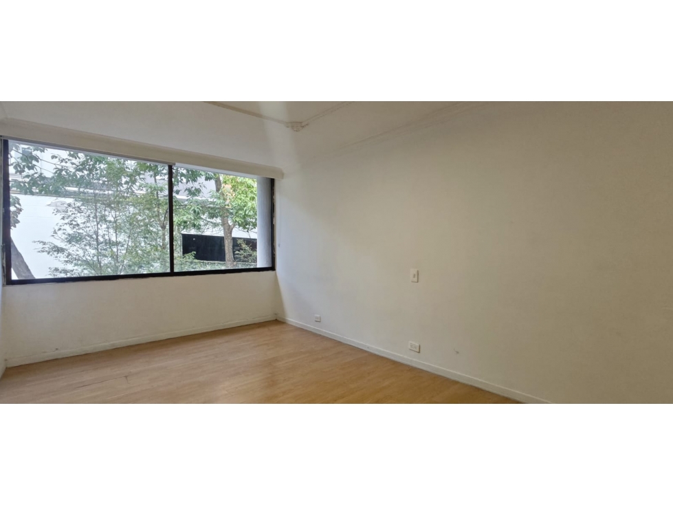 Apartamento en venta en Las Lomas No.1, Medellín · foto 5 de 10