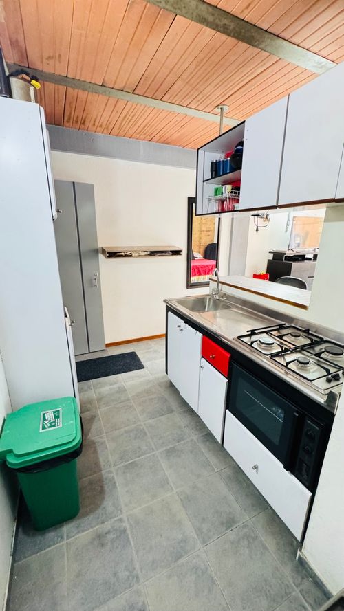 Apartaestudio en venta en Chapinero, Bogotá, 30 m² · foto 7 de 14
