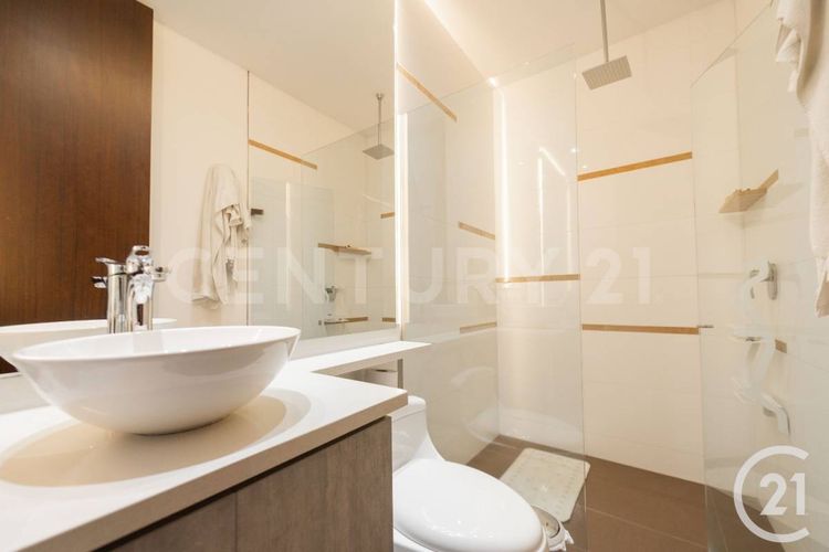 Apartamento de 3 alcobas en venta en Alejandría, Medellín, 223 m² · foto 5 de 23