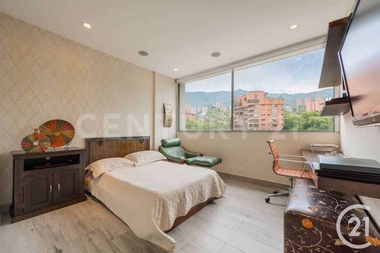 Apartamento de 3 alcobas en venta en Alejandría, Medellín, 223 m² · foto 6 de 23