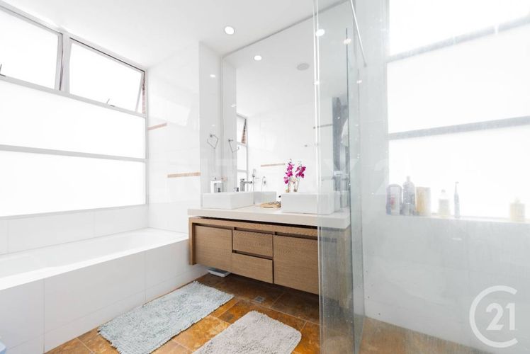 Apartamento de 3 alcobas en venta en Alejandría, Medellín, 223 m² · foto 8 de 23