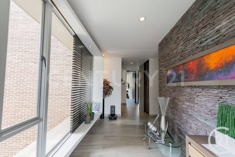 Apartamento de 3 alcobas en venta en Alejandría, Medellín, 223 m² · foto 10 de 23