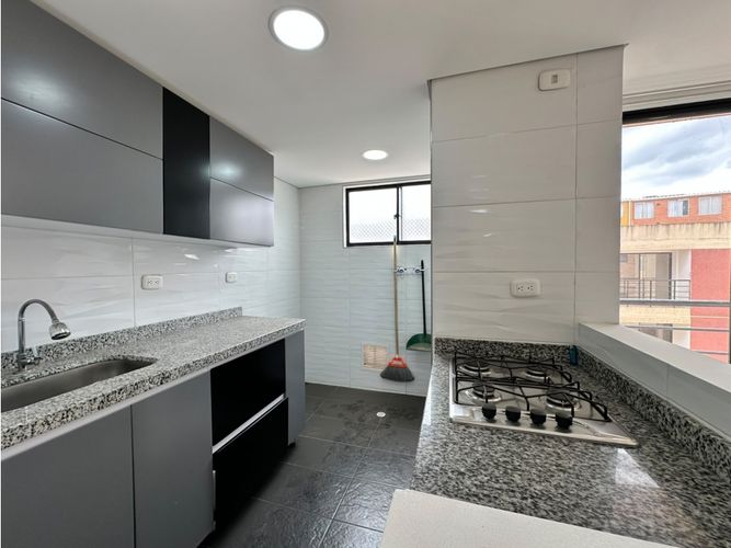 Apartamento de 3 alcobas en venta en Sietetrojes, Funza, 96 m² · foto 6 de 18