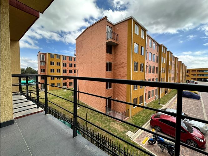 Apartamento de 3 alcobas en venta en Sietetrojes, Funza, 96 m² · foto 18 de 18