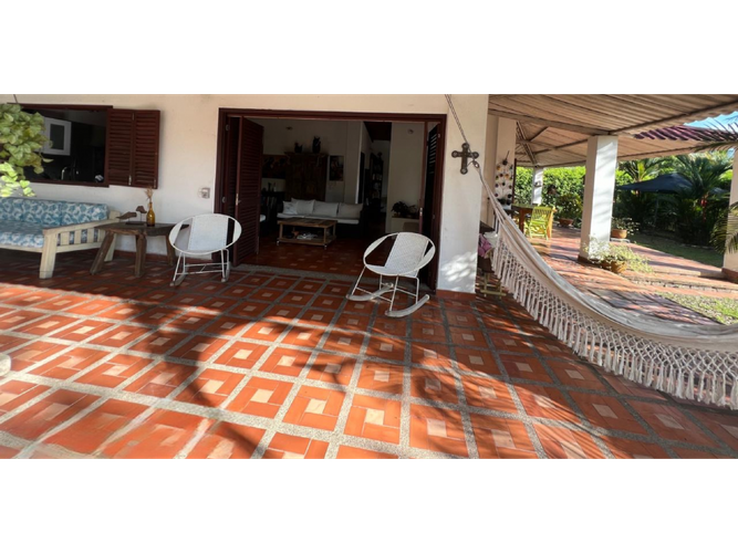 Casa de 4 alcobas en venta en 20 De Julio, Villavicencio, 400 m² · foto 3 de 23