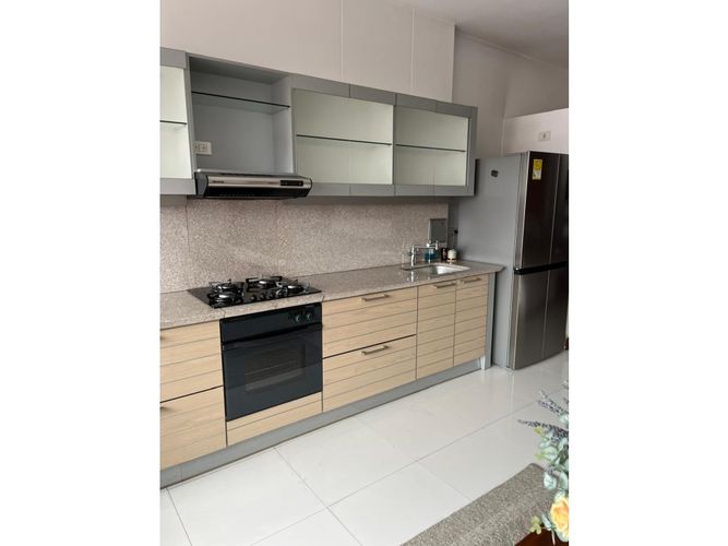 Apartaestudio en venta en Chicó Navarra, Bogotá, 61 m² · foto 3 de 7