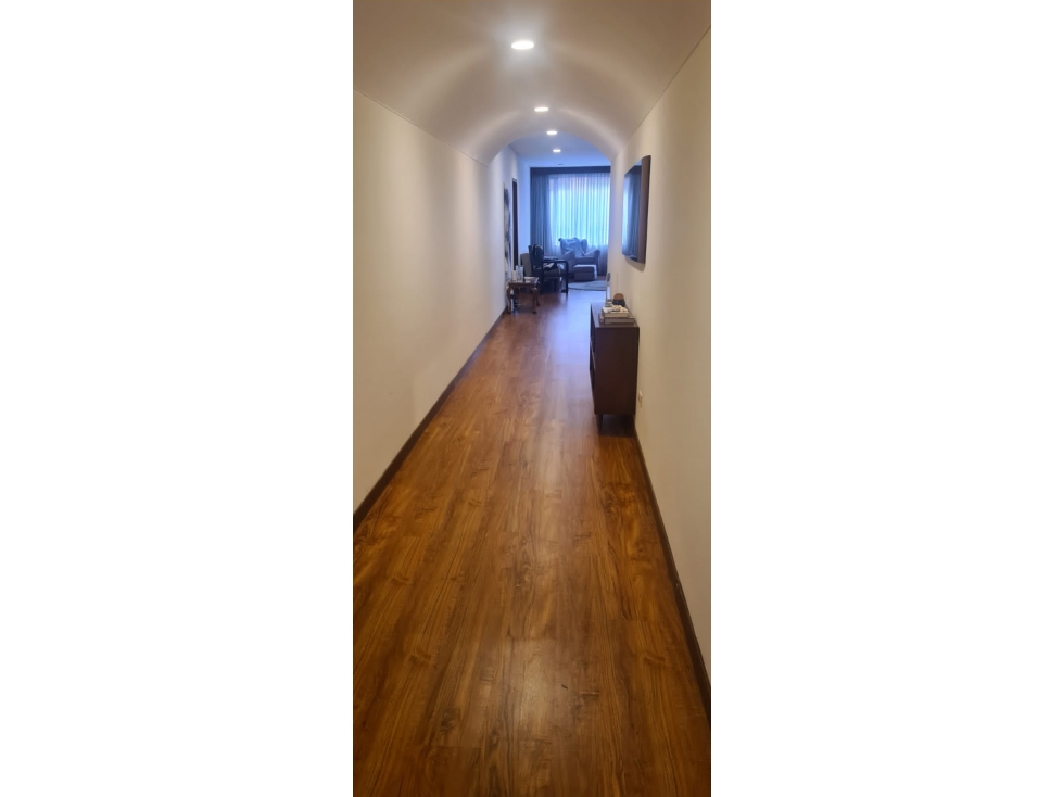 Apartamento en venta en El Chico, Bogotá · foto 3 de 15