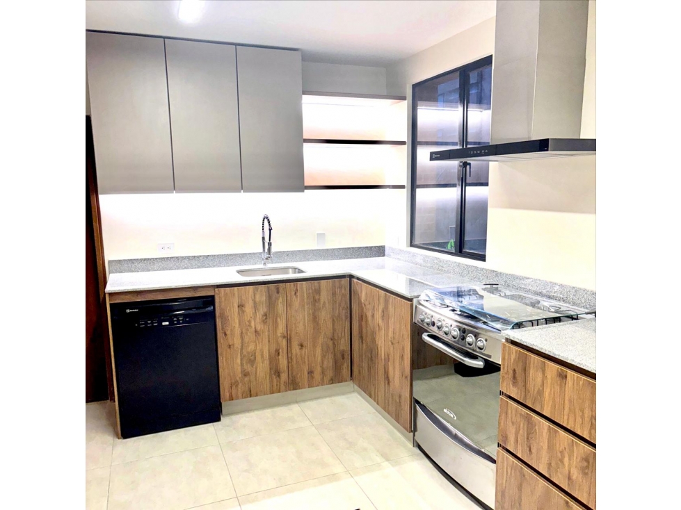 Apartamento en venta en El Chico, Bogotá · foto 8 de 15