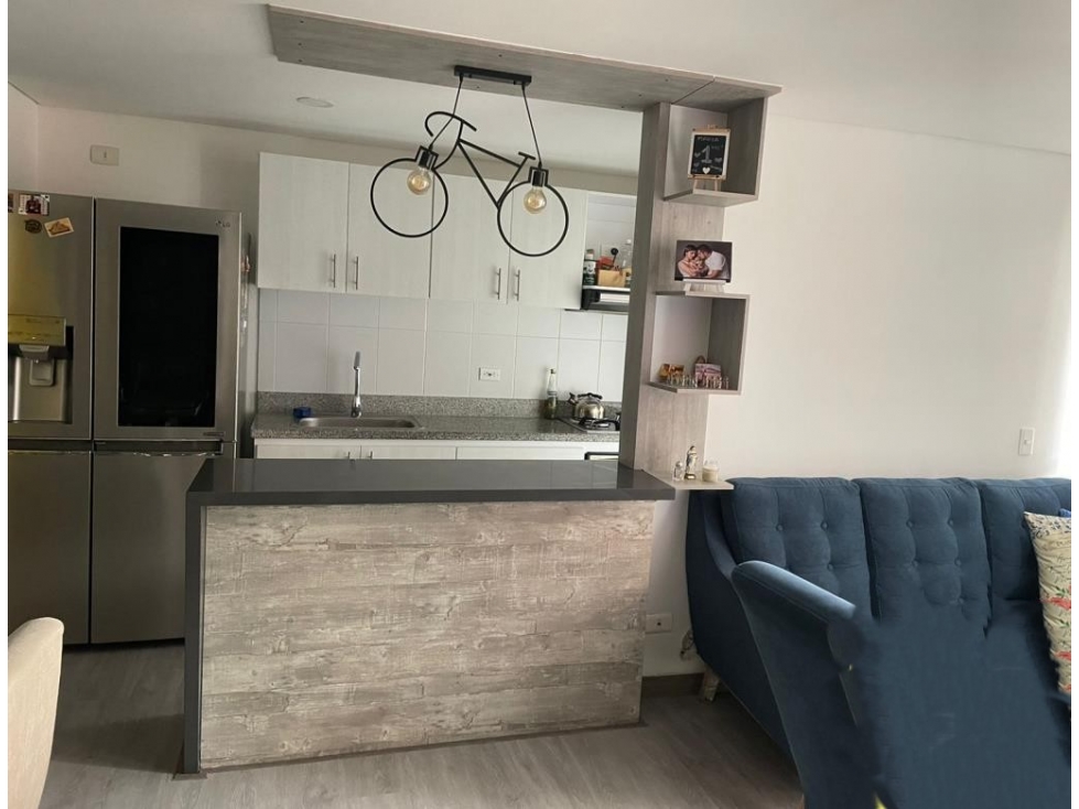 Apartamento en venta en La Ferreria, La Estrella · foto 9 de 24
