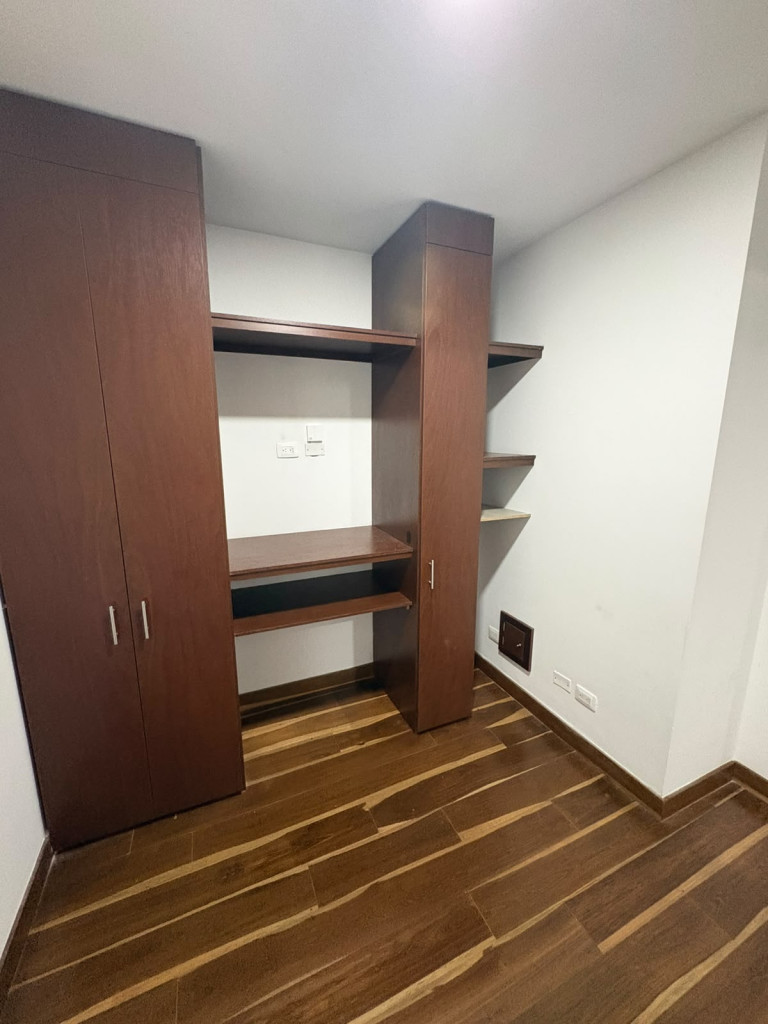 Apartamento en venta en Niza, Bogotá · foto 9 de 15