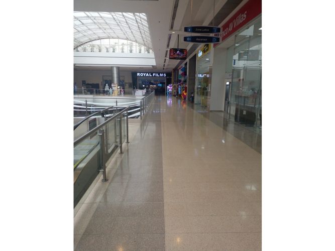 Local en venta en San Pedro, Cali, 81 m² · foto 3 de 5