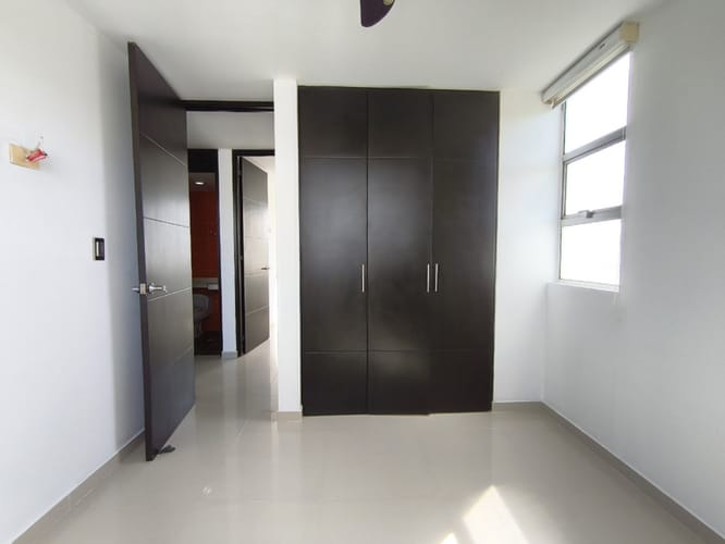 Apartamento de 3 alcobas en venta en Los Colorados, Los Patios, 73 m² · foto 7 de 13